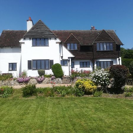 Fern Lodge Guesthouse Hythe  Exterior photo