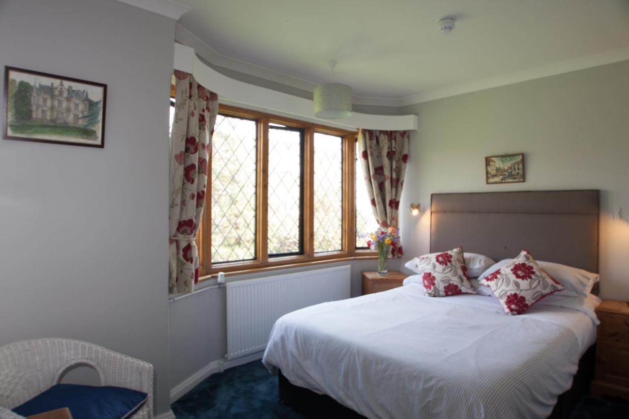 Fern Lodge Guesthouse Hythe  Exterior photo